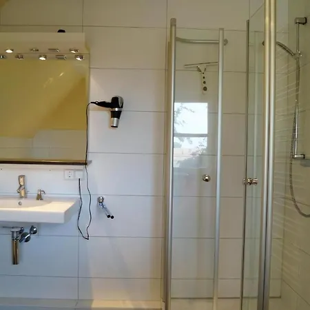 Holiday home Reethaus Mertinat For Six Mit Meerblick